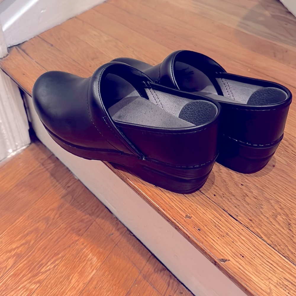 Dansko clogs - GUC Size 37